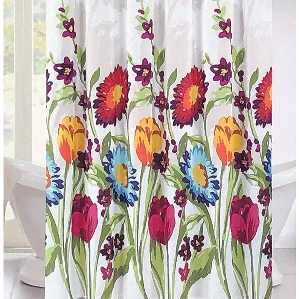 CYNTHIA ROWLEY shower curtain